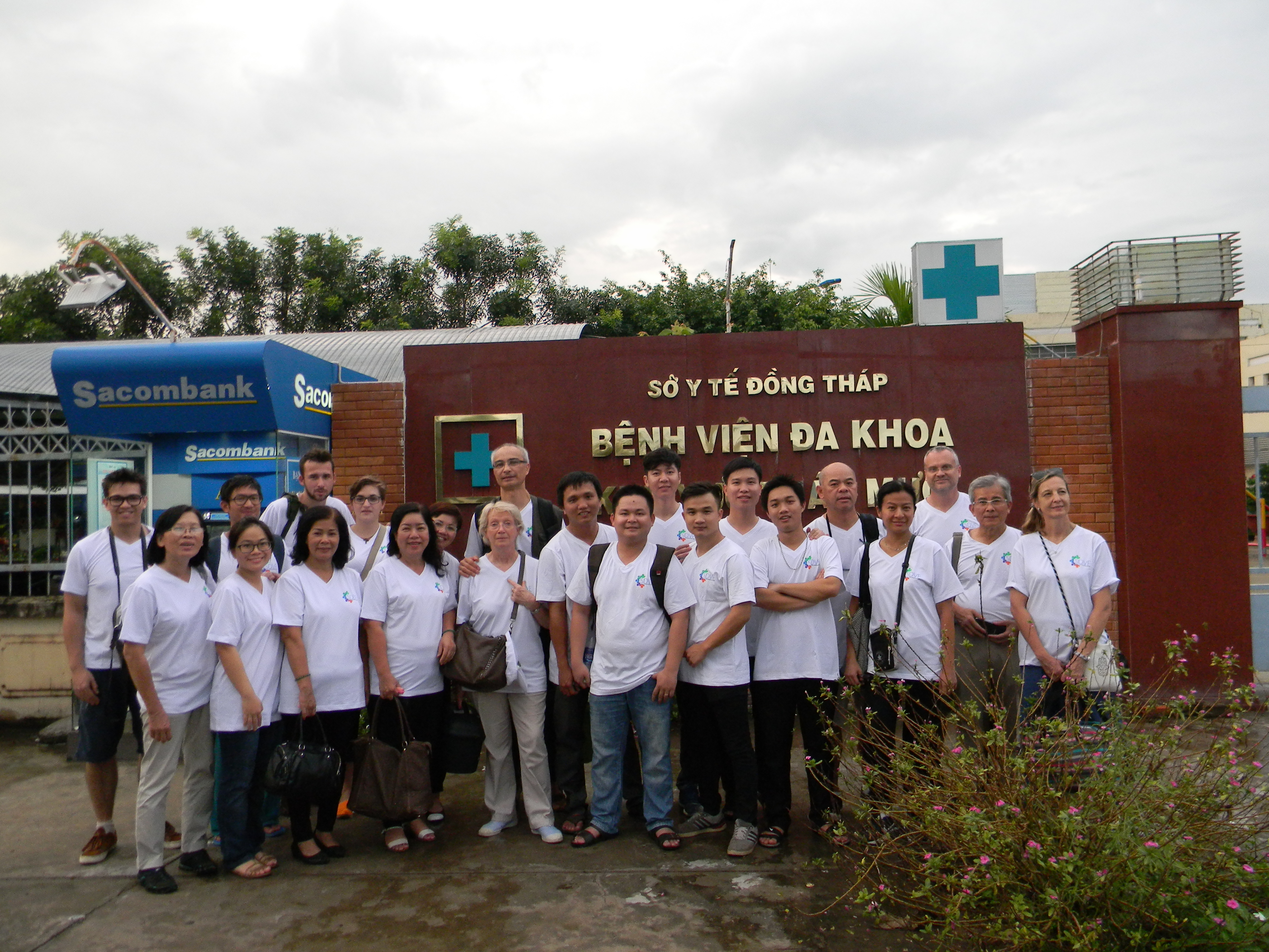 Mission soins dentaires à Dong Tap, Vietnam, Novembre 2016 - Association Solidarité Dentaire Vietnam France